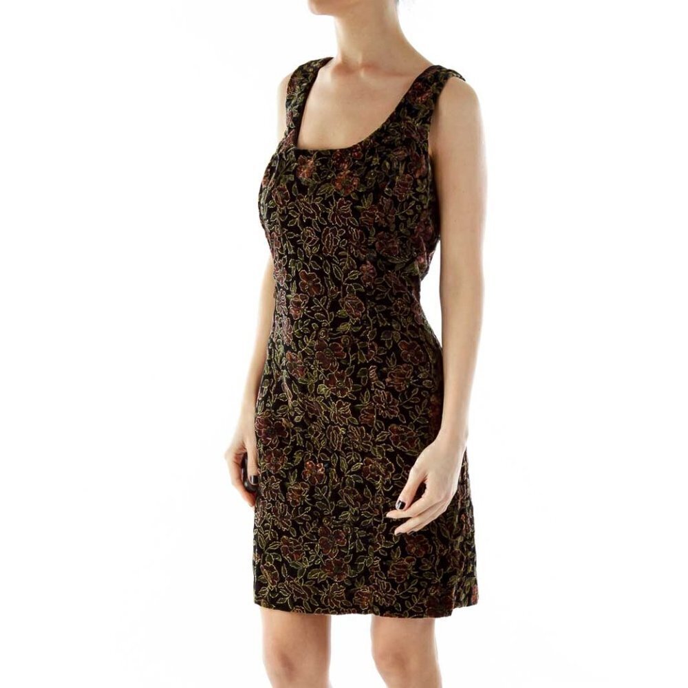 RAMPAGE Black Red Green Flower Embroidered Dress - Picture 2 of 3
